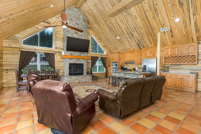 Image 14 for Mountain View Vacation Home