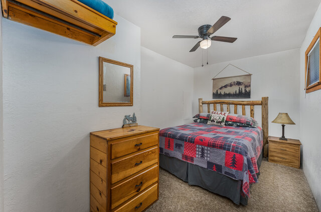 Image 6 for Teddy Bear Cabin