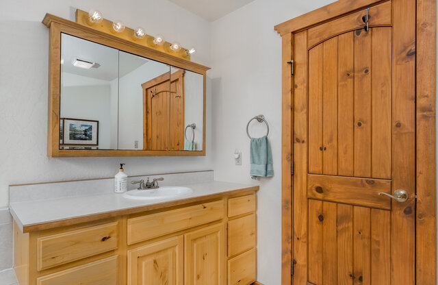 Image 14 for River Song Vacation Home