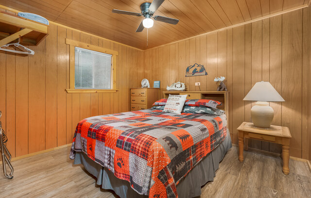 Image 8 for Panda Bear Cabin