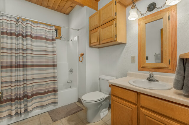 Image 13 for Ponderosa Creekside Vacation Home