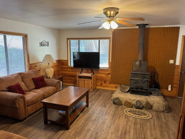 Image 1 for Black Bear Cabin