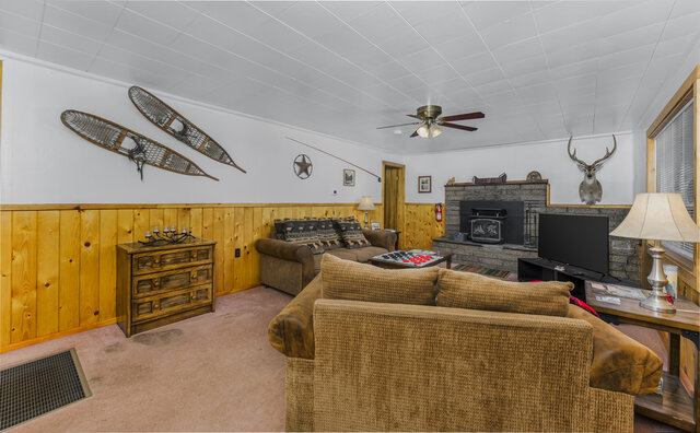 Image 2 for Polar Bear Cabin