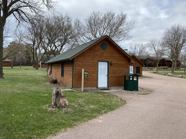 Image 1 for Coneflower Cabin