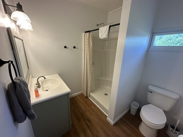 Image 2 for The Bunk House