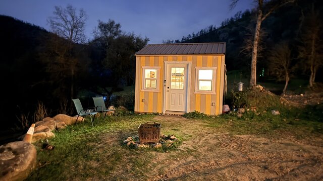Image 2 for The Birdhouse Tiny Cabin Shabin