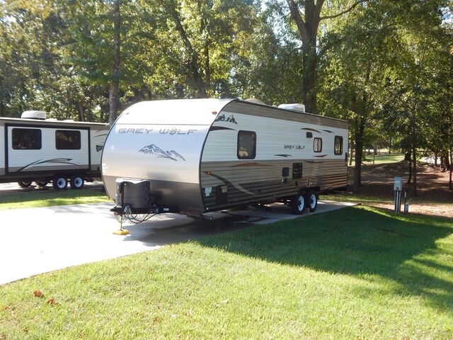 Image 2 for 54) Back In, Not Water Front Site 54