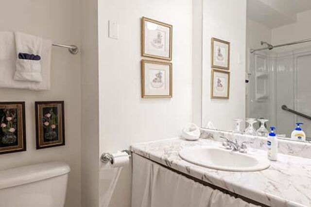 Image 4 for 3-Edwina