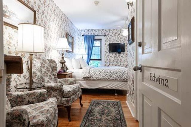 Image 1 for 3-Edwina