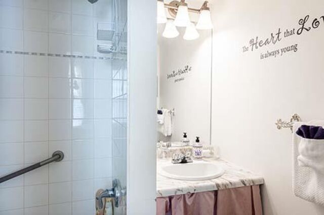 Image 4 for B-Lewis Terrace