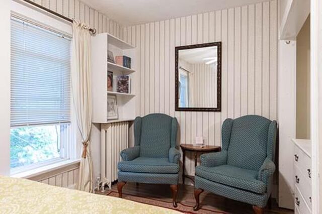 Image 3 for 4-Annabelle