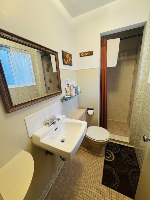 Image 5 for The Grateful Dead Room