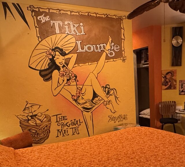 Image 3 for The Tiki Lounge Room