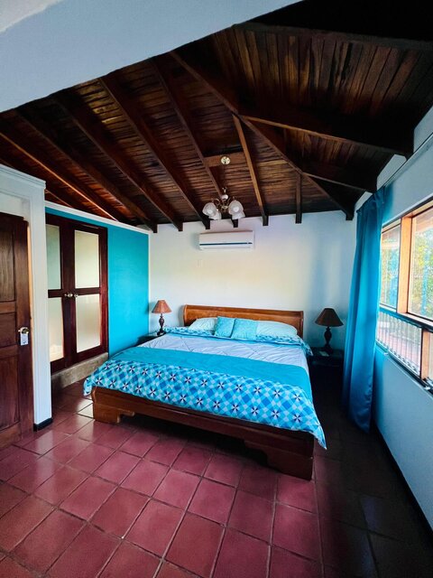 Image 1 for SUITE CASTLE