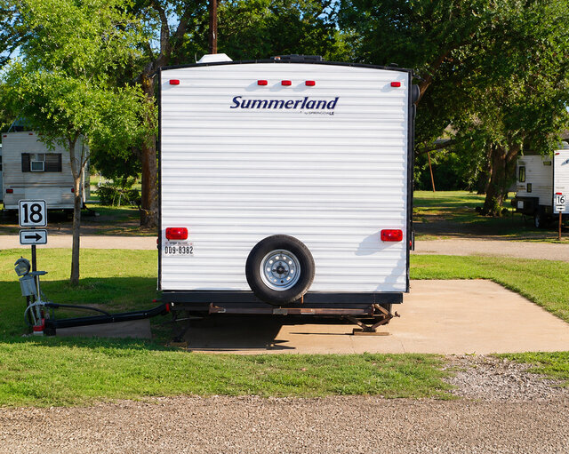 Image 1 for 018) RV Pull-Thru Site