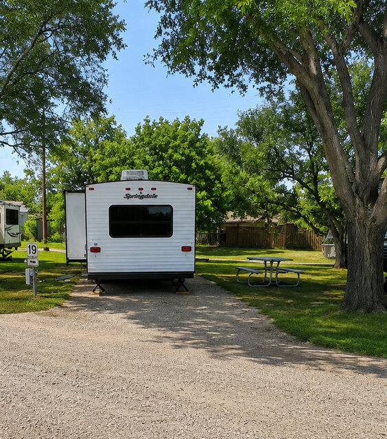 Image 1 for 019) RV Pull-Thru Site