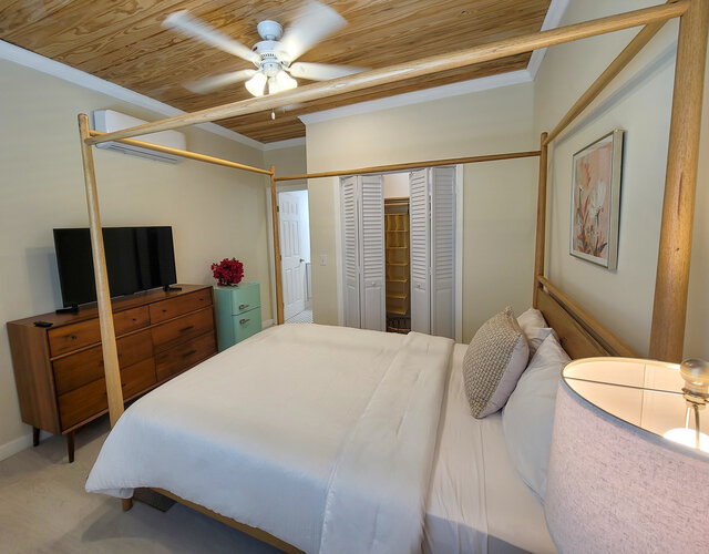 Room 206 - Exuma Yacht Club - Best Bahamas Hotels