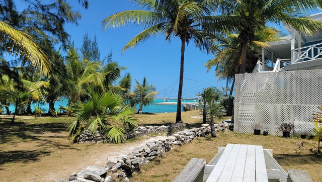 Garden - Exuma Yacht Club - Best Bahamas Hotels