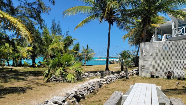 Garden - Exuma Yacht Club - Best Bahamas Hotels