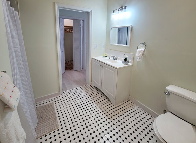 Room 208 - Exuma Yacht Club - Best Bahamas Hotels