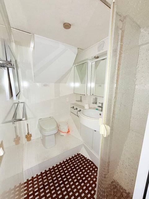 Image 13 for Presidential Suite