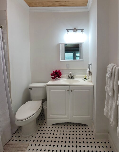 Room 207 - Exuma Yacht Club - Best Bahamas Hotels