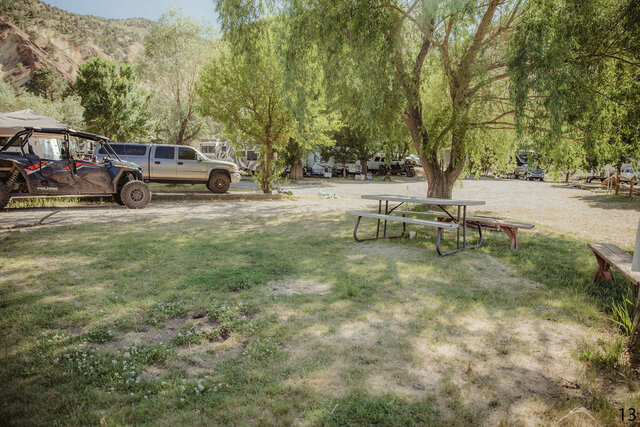 Image 5 for Campsite 17 - Back In