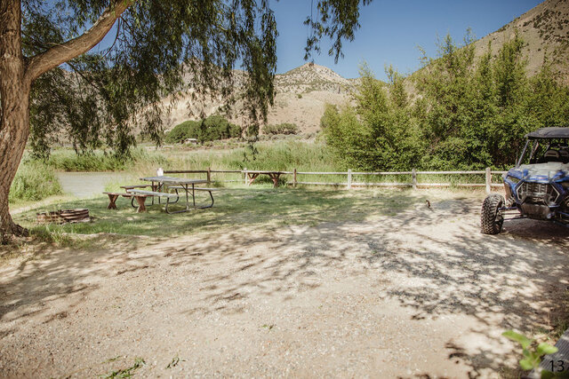 Image 4 for Campsite 17 - Back In