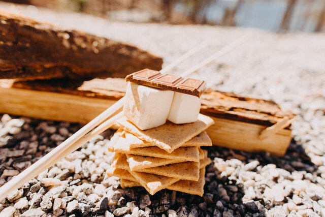 Image 1 for Ultimate S'mores Kit