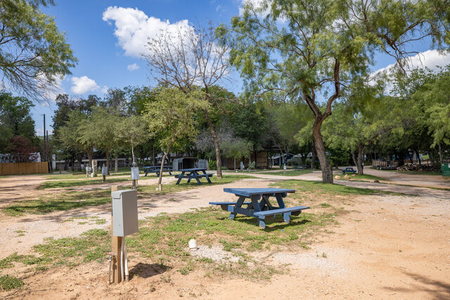 Image 18 for RV Site 37