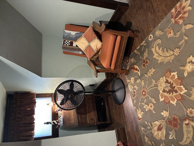 Image 2 for Bluebonnet Room/Patrica Island