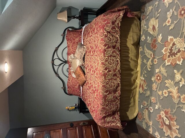 Image 1 for Bluebonnet Room/Patrica Island
