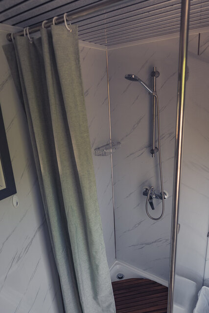 Image 12 for 06 Bell Tent Site