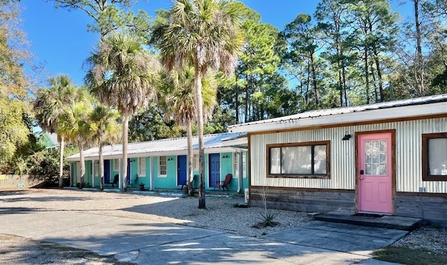 Image 23 for 20) Panacea Bungalow Cottage - Snow Birds Delight-3/2