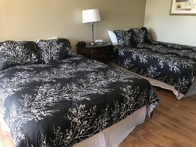 Image 2 for 1 King Bed