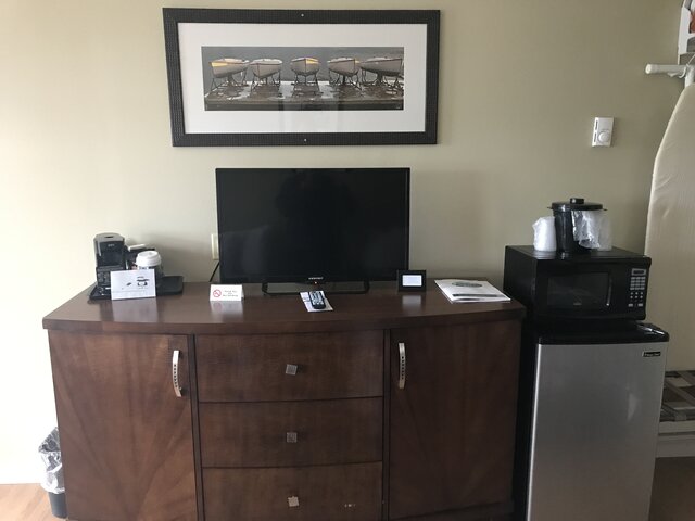 Image 3 for 2 Double Beds w/Kitchenette