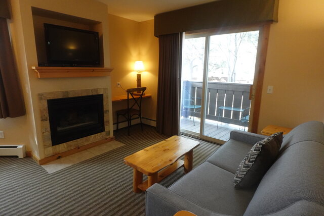 Image 6 for Alpine- 1 Bedroom Suite with Kitchenette