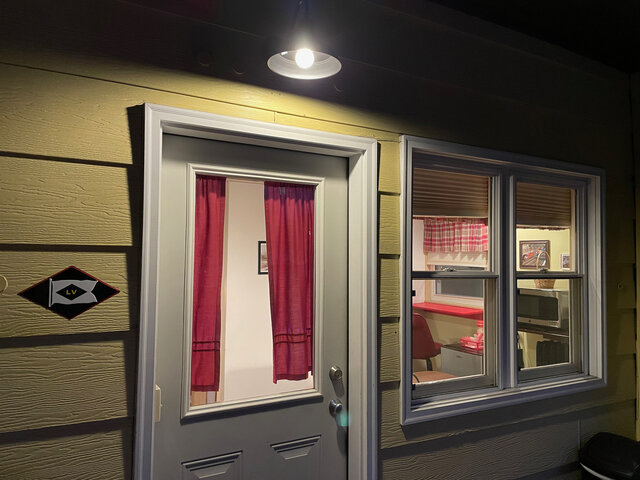 Image 3 for Lehigh Valley Room #2