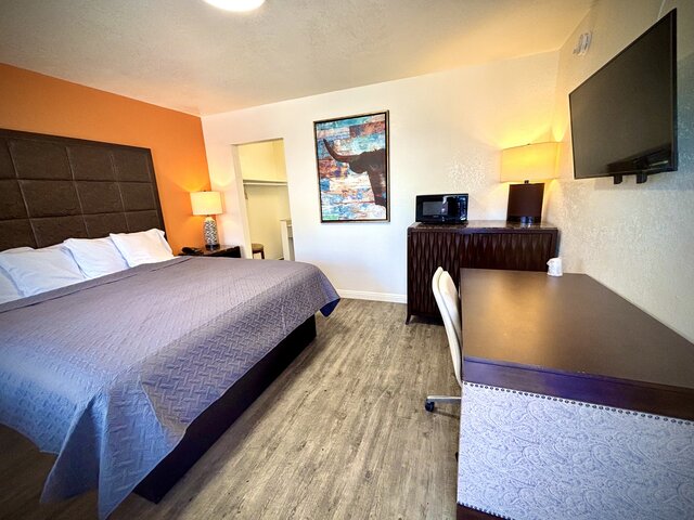 Image 3 for Standard King Rooms (Nonsmoking)