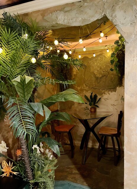 Image 9 for Maui Suite