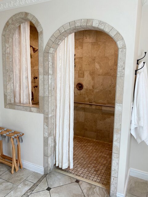 Image 5 for Rome Suite