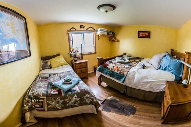 Image 1 for Australia Room