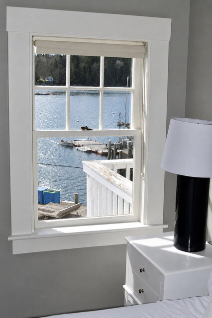 Suite 5 Window
