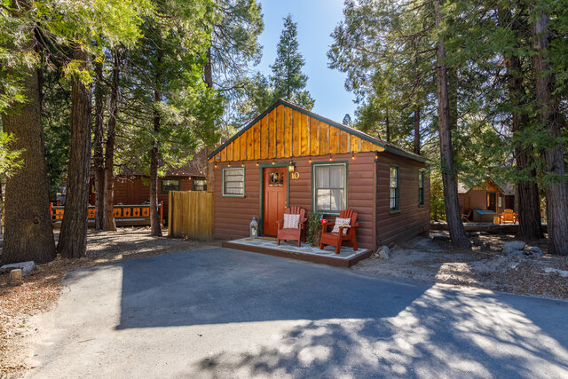 Image 1 for SUGAR PINE COTTAGE #10