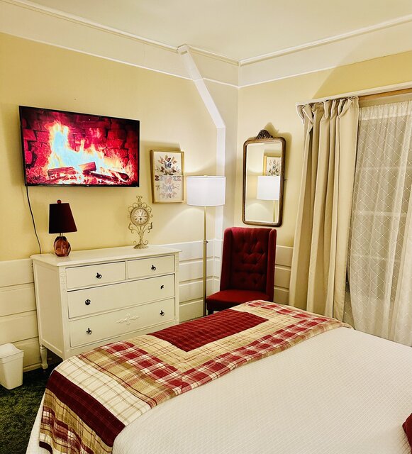 Image 20 for STRAWBERRY LODGE