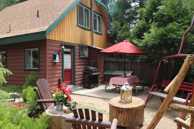 Image 2 for #2 WINTER SKI CHALET (3 BR/10 max/no pets)