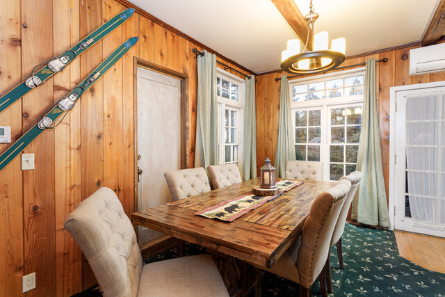 Image 9 for STRAWBERRY LODGE