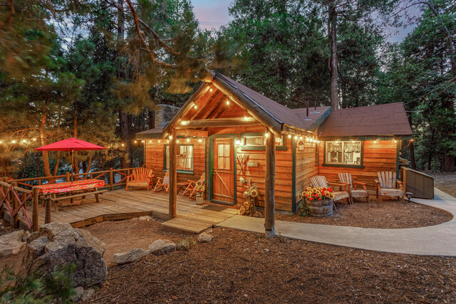 Image 1 for #12 FISHERMAN’S HIDEAWAY (2 BR/5 max)