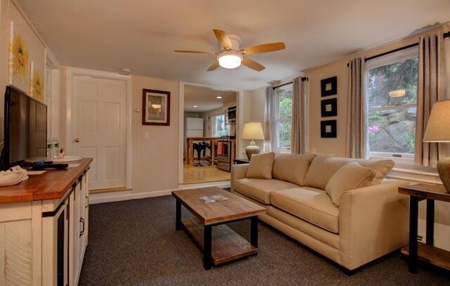 Image 2 for BV11) Beach View First Mate's Quarters