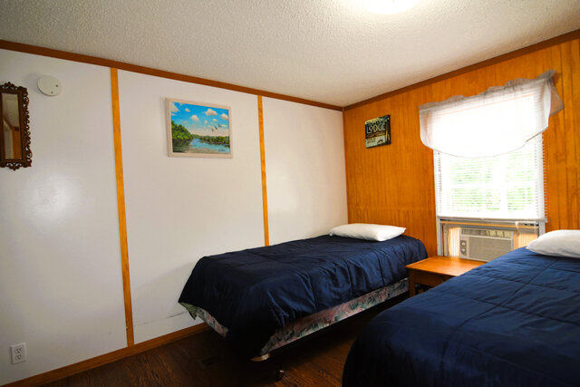 Image 9 for Cottage 2